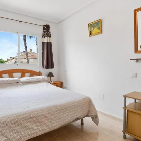 2 Bedroom Penthouse In Playa Flamenca Lägenhet *